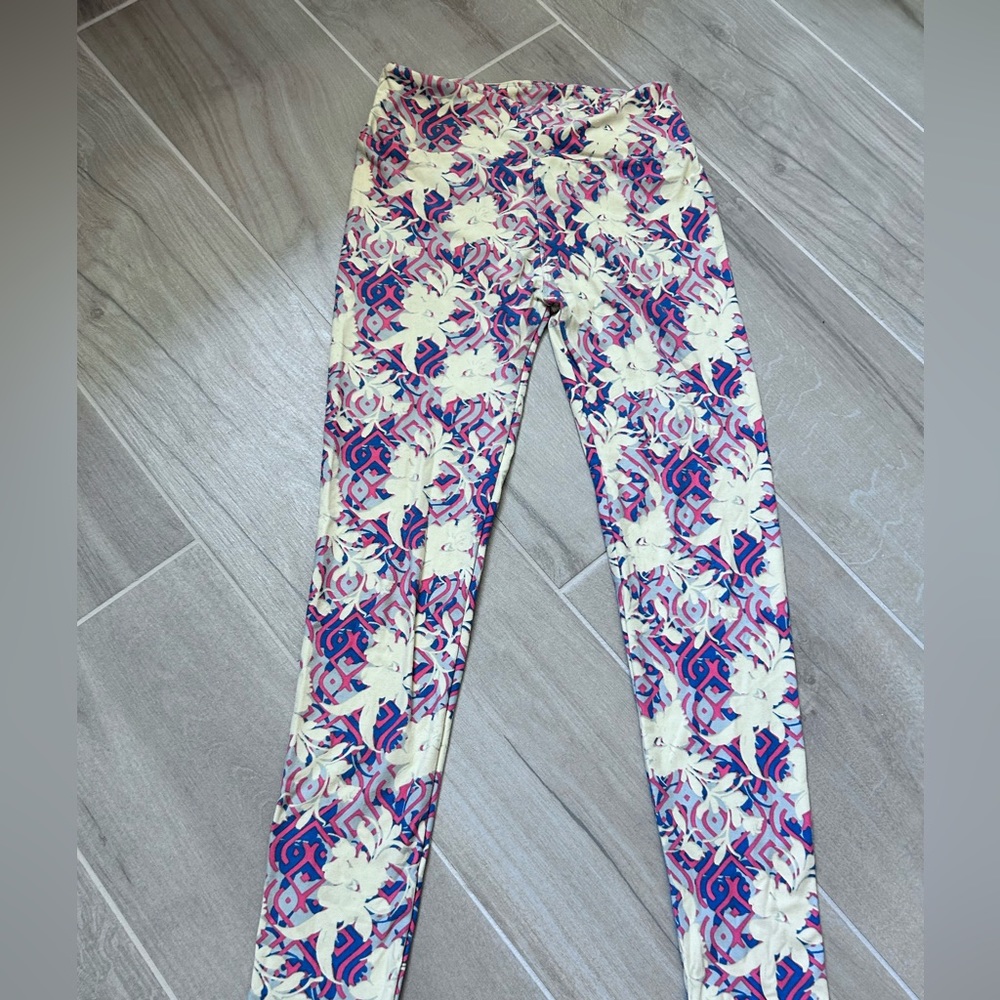 Lularoe one size leggings